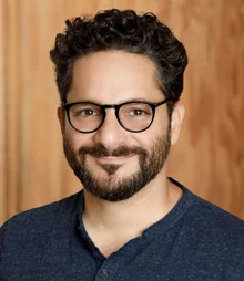 Ari Wallach
