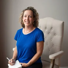 Jennifer Thomas